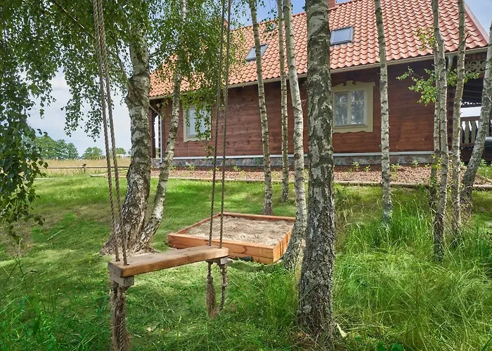 度假居 Mazury Chillout 雷恩